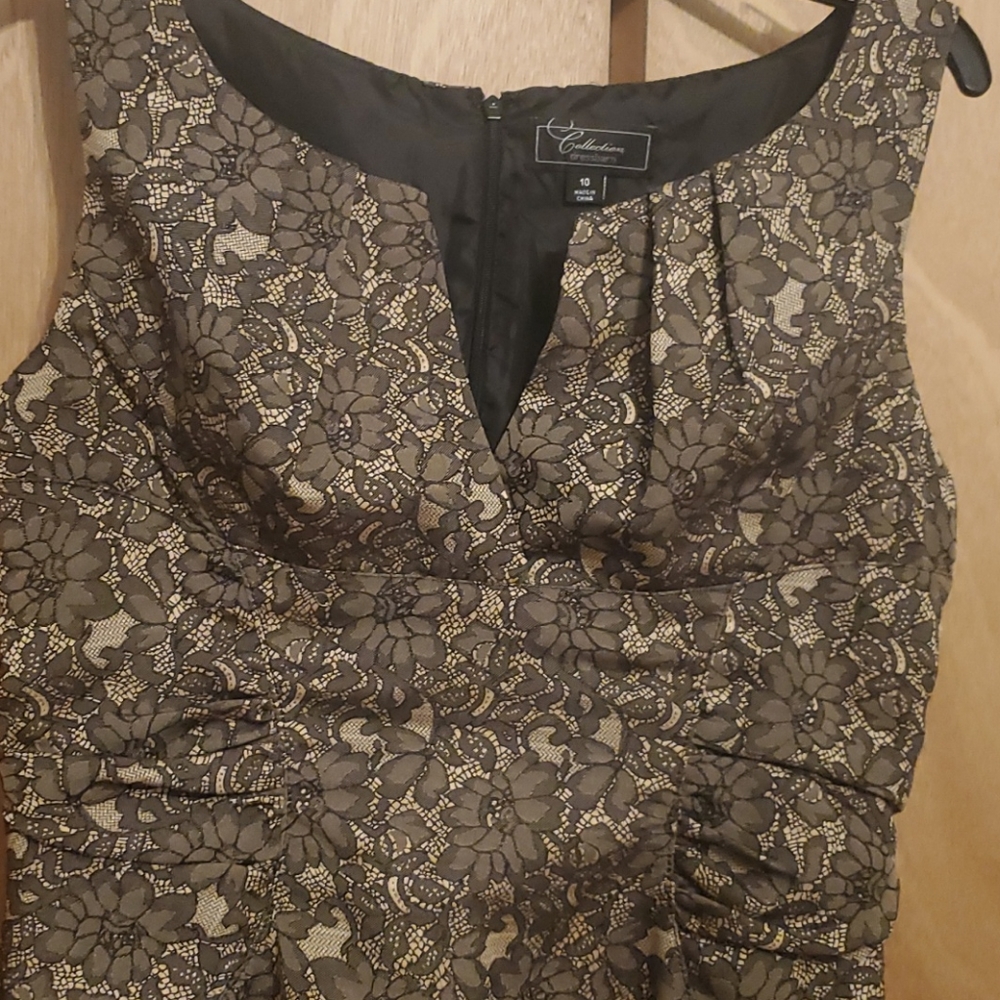 Dress - Picture 3 of 4